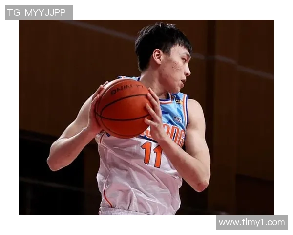 齐麟的崛起与挑战：年轻球员如何在职业生涯中书写辉煌篇章