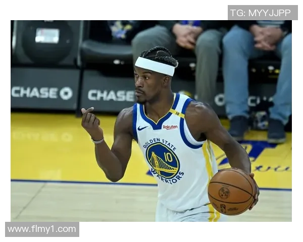 2015年勇士与火箭精彩对决全场回放重温经典瞬间与激烈时刻 2015年勇士与火箭精彩对决全场回放重温经典瞬间与激烈时刻