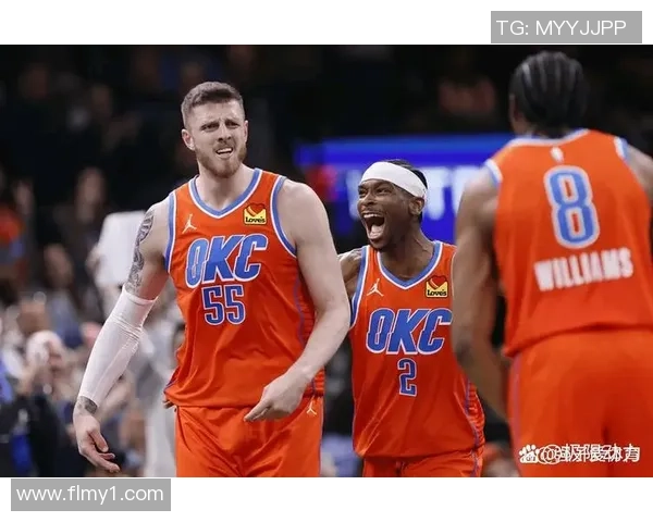 雷霆与火箭激战回顾精彩比赛录像分析与精彩瞬间集锦