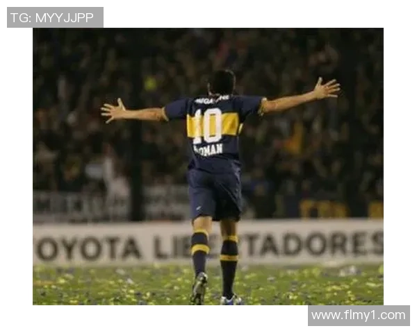 齐达内与里克尔梅的巅峰对决：足球艺术与战术智慧的完美交融